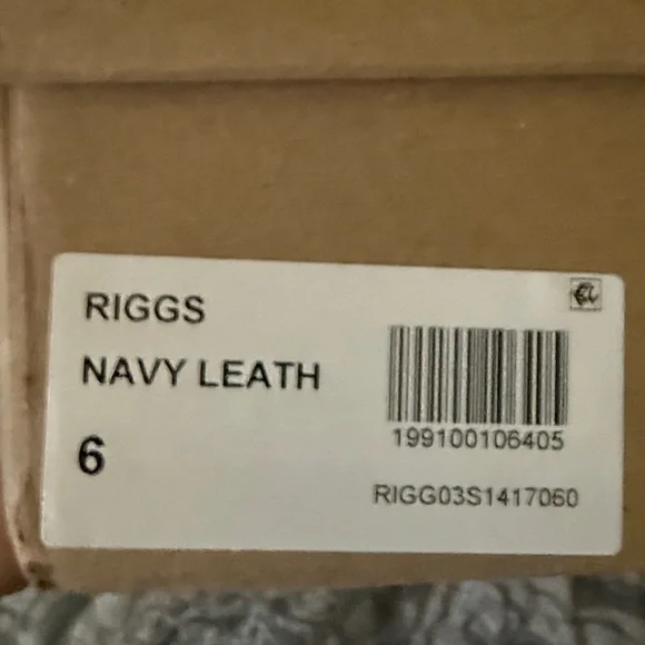 Steve Madden Riggs Navy Leather Knee Boots,  Contrasting White Stitch NIB Sz 6 - Picture 10 of 10